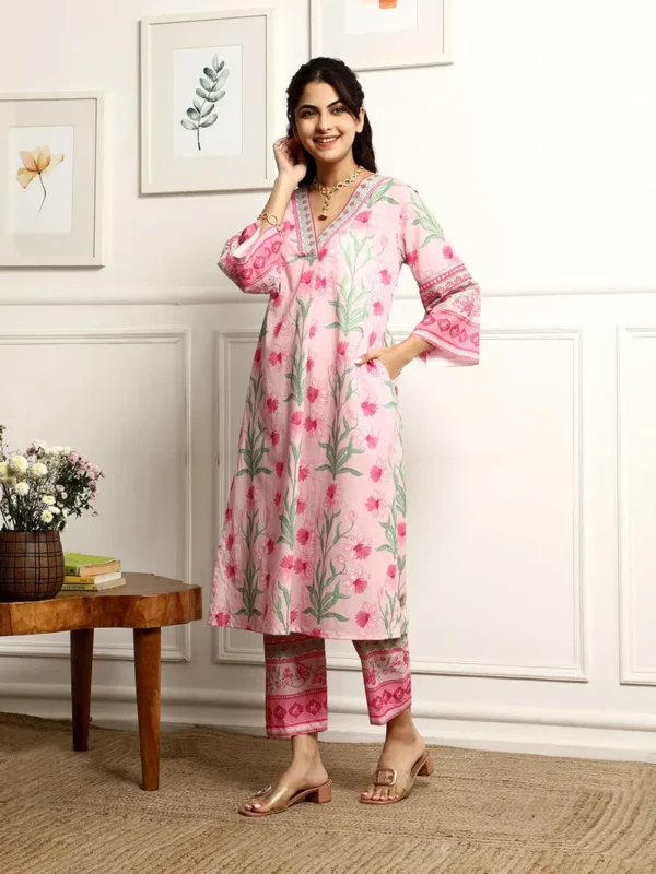Women  Pink Printed Cotton Kurta with Pants- Set - Image 7